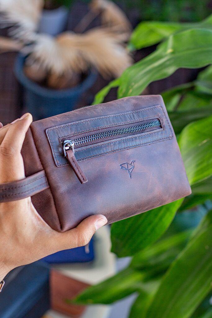 Машка тоалетна торба Bagmore Boston Crazy, кафеава