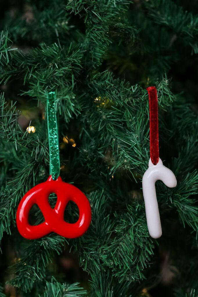 Комплет божиќни украси Aberto Design BSY520, 2 парчиња, шарени