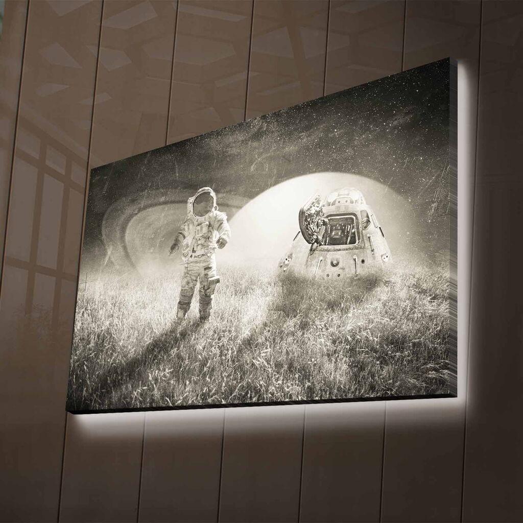 Wallity Слика со LED Осветлување NASA-015, 45x70 cm