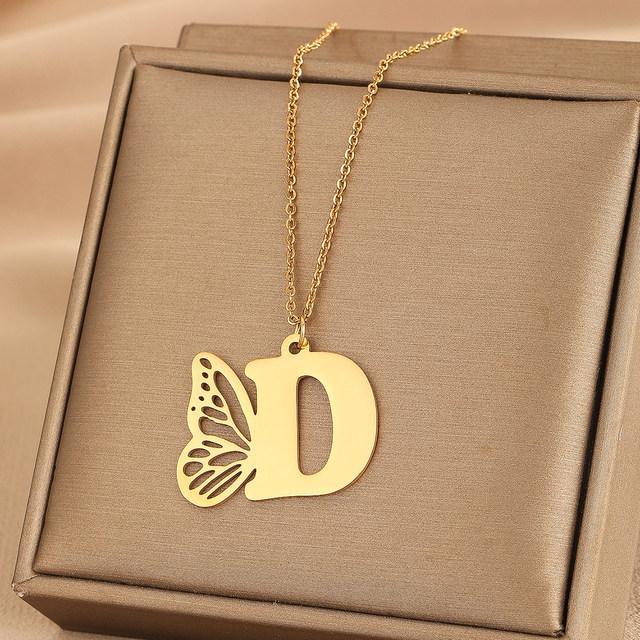LUXARTO JEWELRY Ланче со пеперутка и буква D, златно