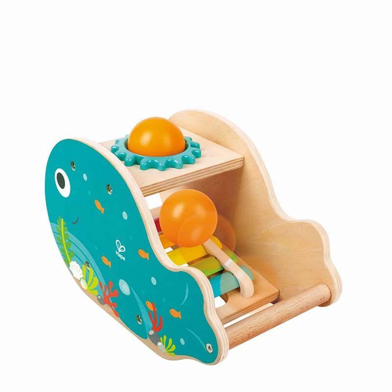 HAPE Дрвена играчка кит H0491