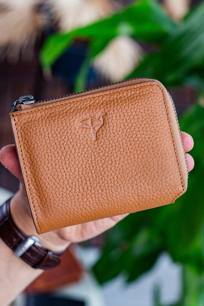 Паричник Гарбалија Лидс, црн