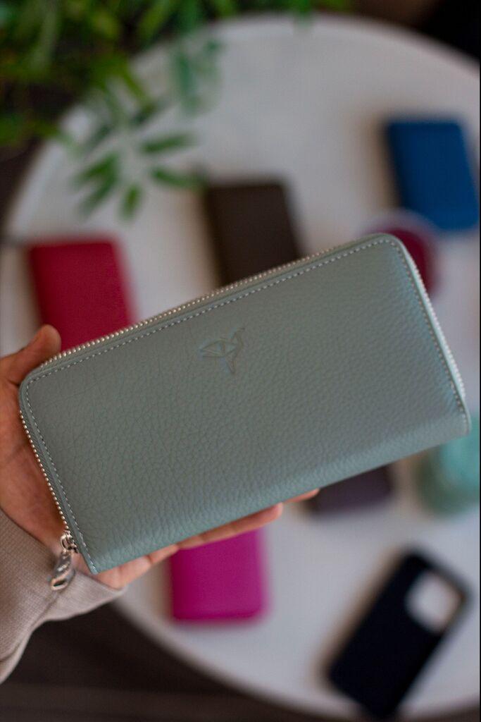 Паричник Гарбалија Орлеанс, сив