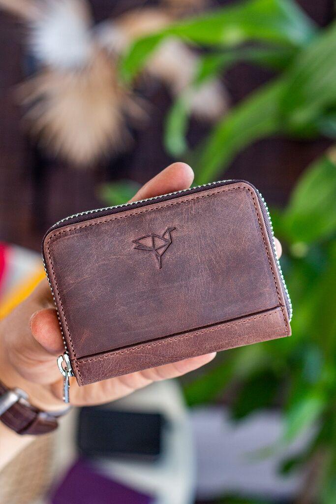 Паричник Гарбалија Сиднеј, кафеав