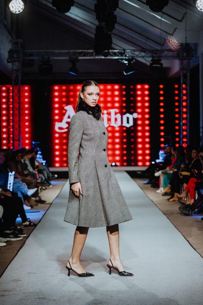 ASTIBO Капут ФОКСЕН каро