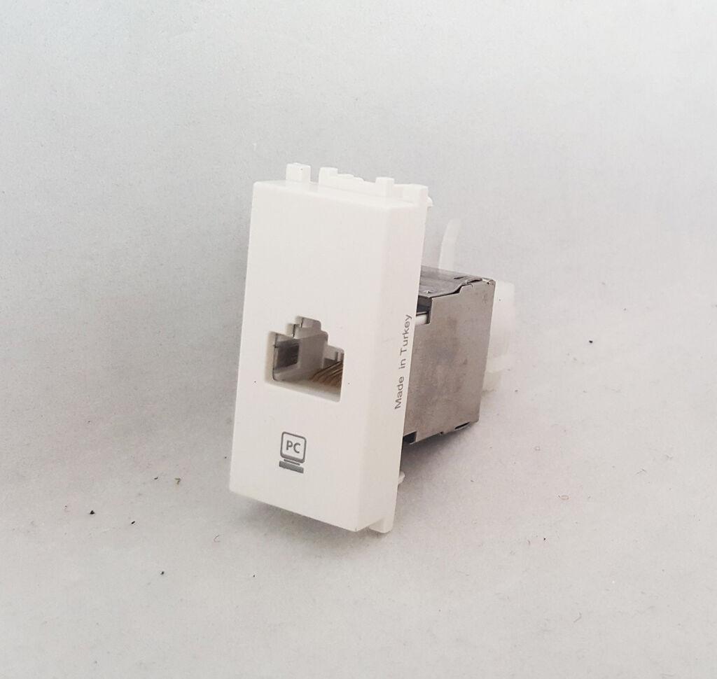 Alfa Electric Цат6 мрежен конектор бел Оптима 90861581