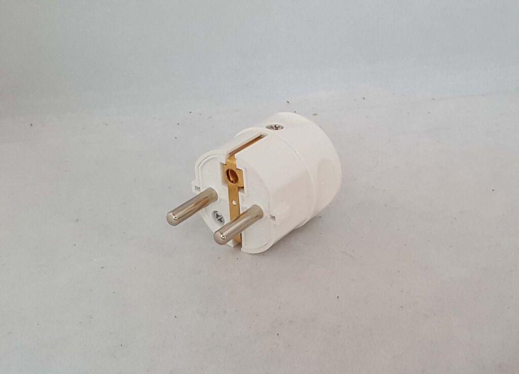 Alfa Electric Шуко утикач за на кабел