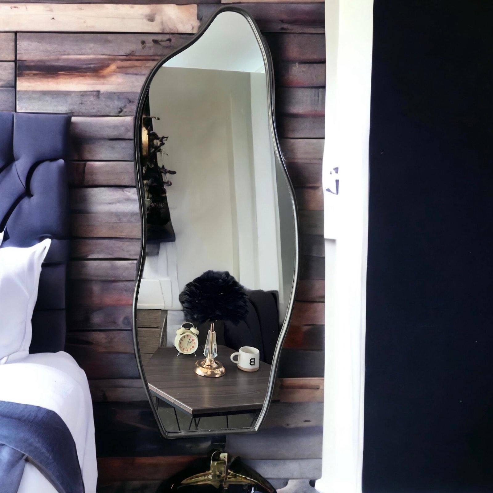 Огледало 100х37 црно