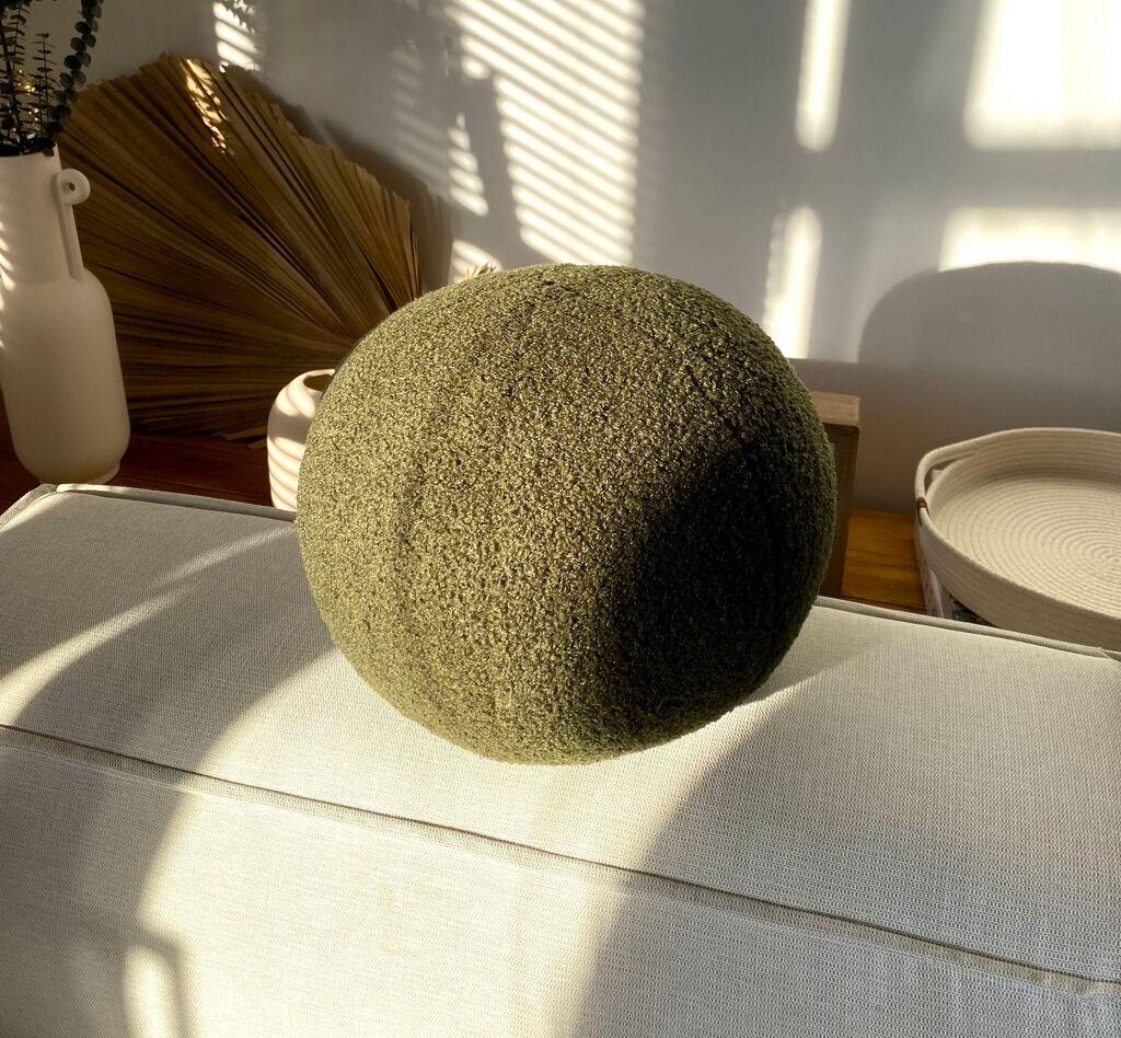 Декоративна перница „Теди Топ" од Аберто Дизајн 25, 25 x 25 x 25 см, каки боја