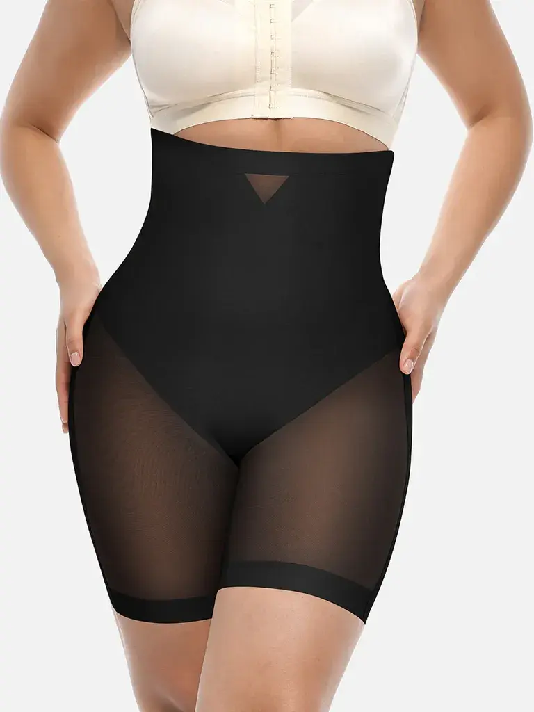 Мидер Power Silhouette Shaping Shorts - црн