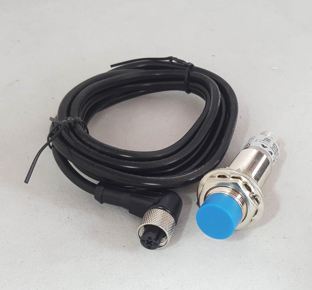 Alfa Electric Индуктивен сензор NPN NO+NC 4-pin 6-36V DC 8mm AELM18-3008NCT