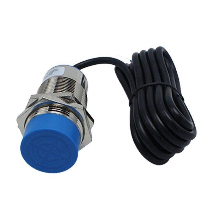 Alfa Electric Капацитивен сензор PNP NO+NC 10mm 6-36V DC Ф-30mm AECM30-3010PC