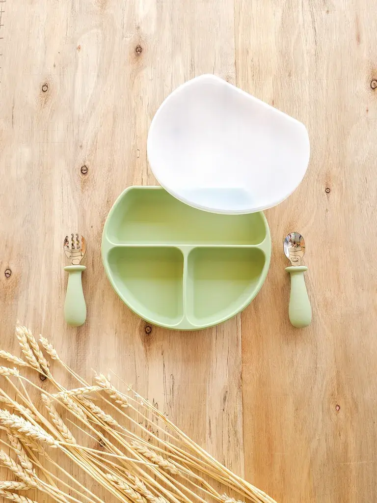 Силиконска чинија со прегради + вилушка и лажичка