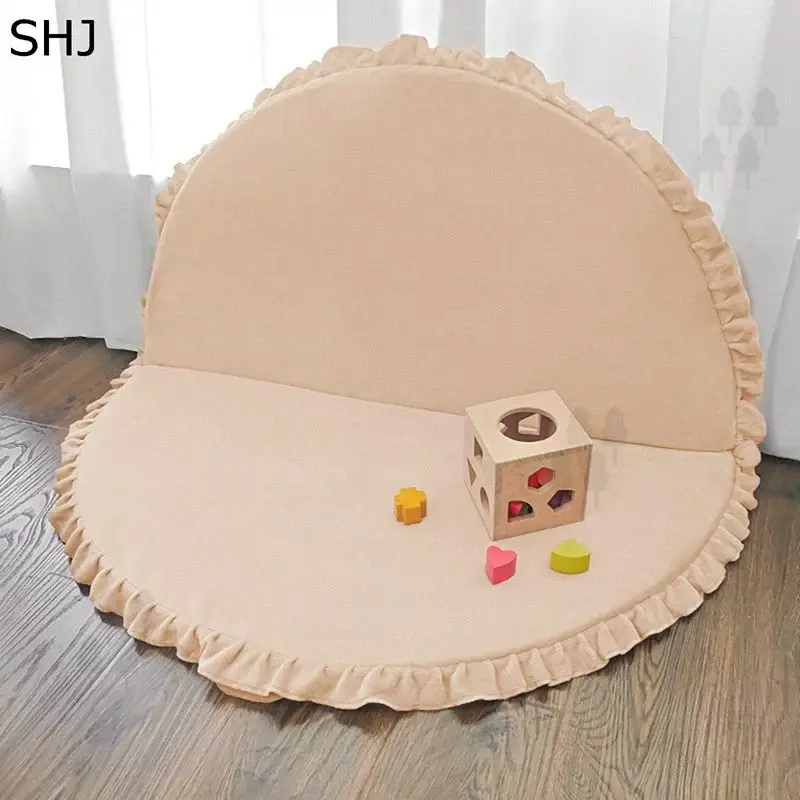 Кружен тепих со набори - мек и преклоплив