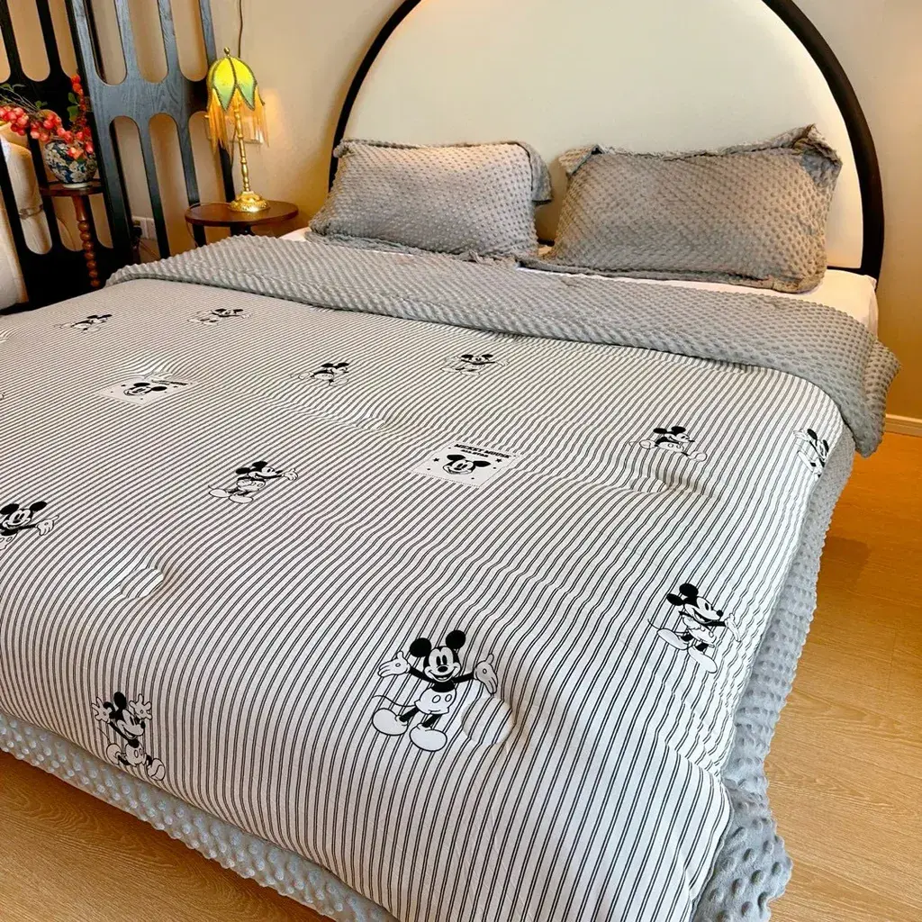 Меко плишано ќебе/јорган со дезени 115*150cm