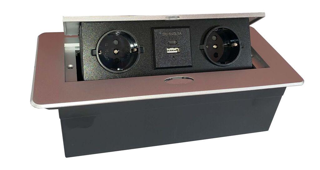 Alfa Electric Вградна шуко утичница 1/3 сребрена правоаголна