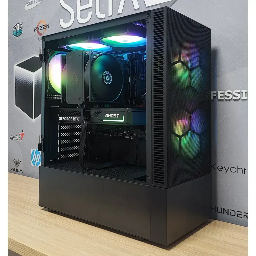 PowerCube Десктоп компјутер Ryzen 7 5800X / 32GB RAM / NVMe 1TB / RTX5060Ti 8GB Black Mamba G10 V3 G4270