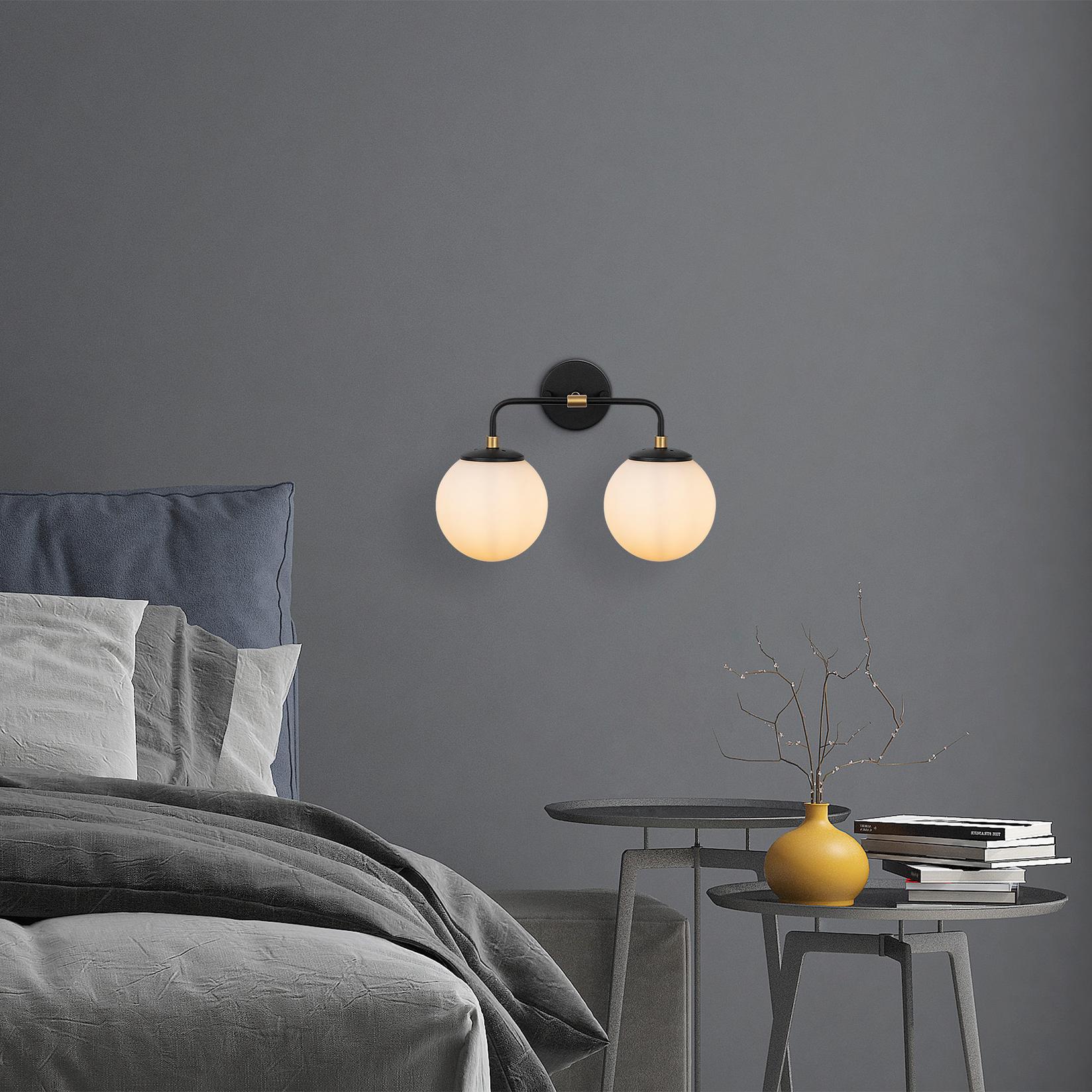 Dzидна светилка Opviq, црна