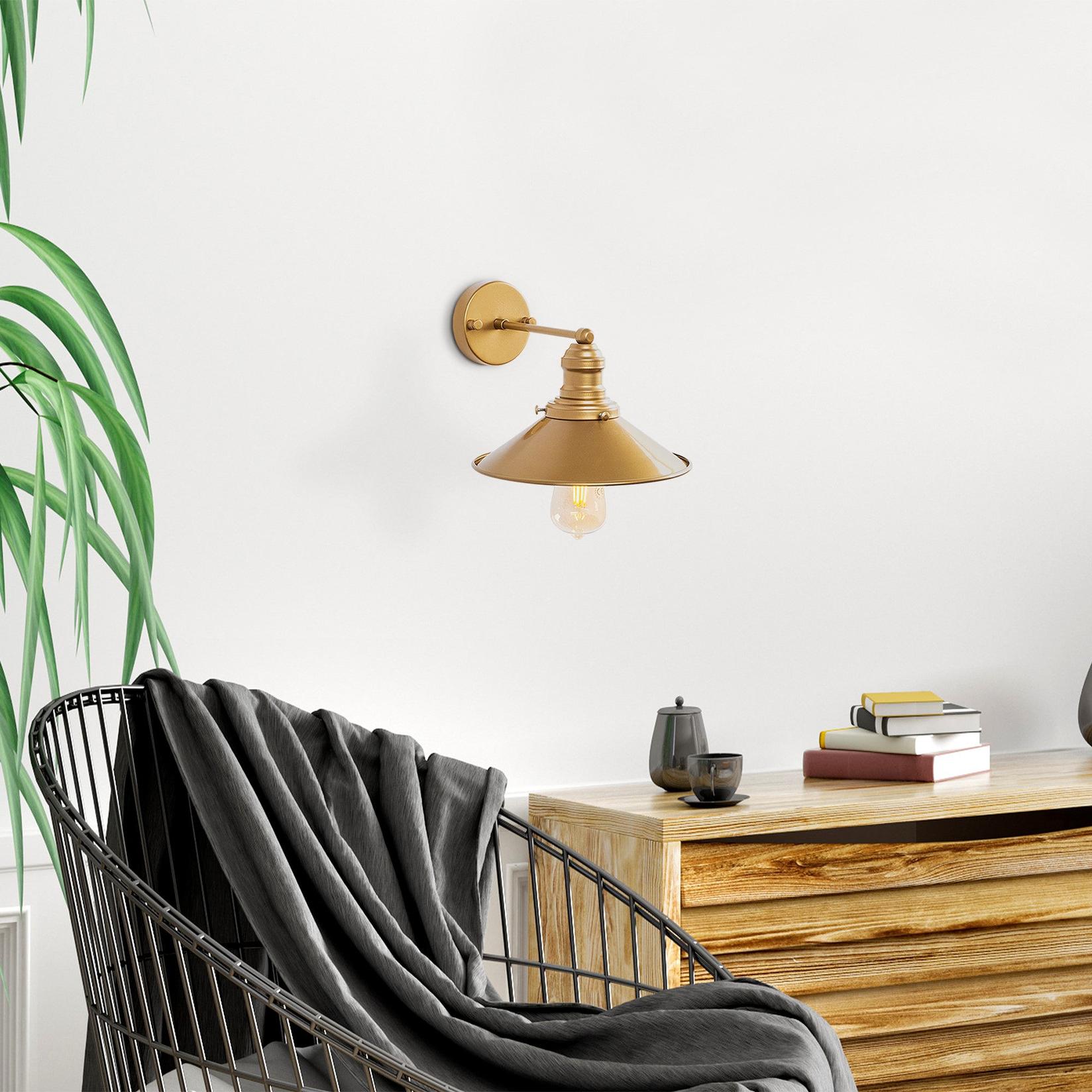 Opviq dzидна светилка E27 со штекер, златна