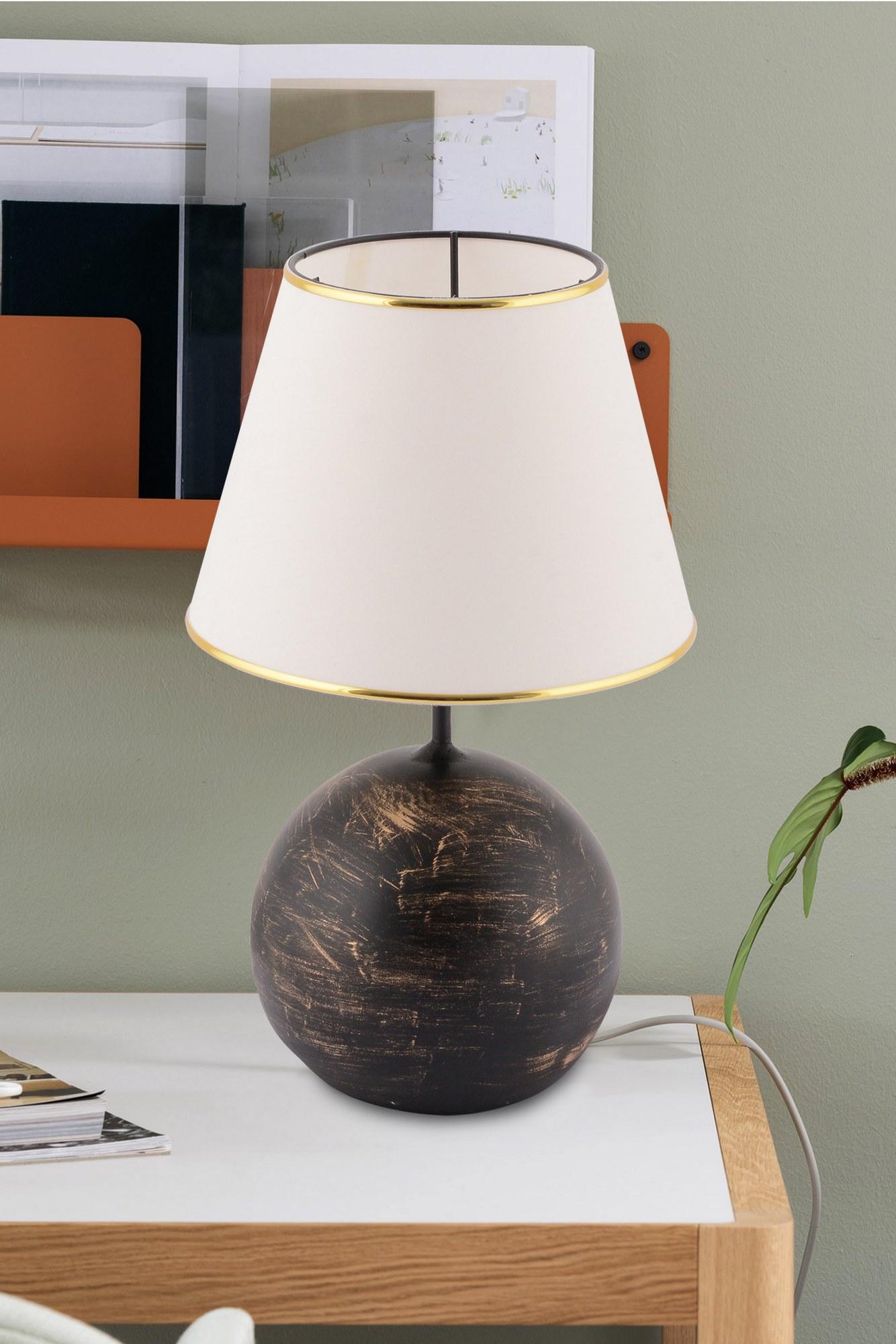 Столна ламба Opviq E27 со штекер