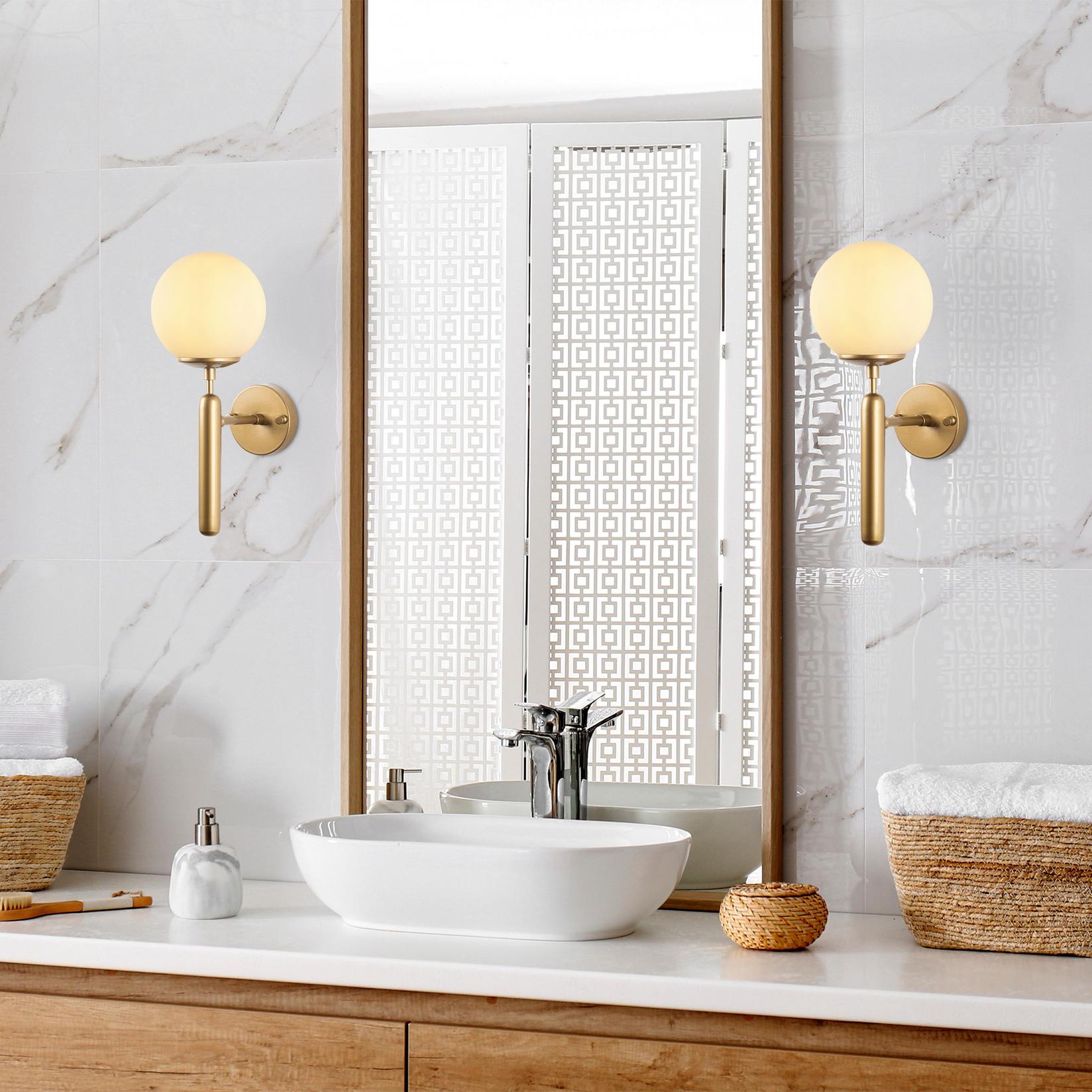 Opviq dzидна светилка E14 со штекер, златна