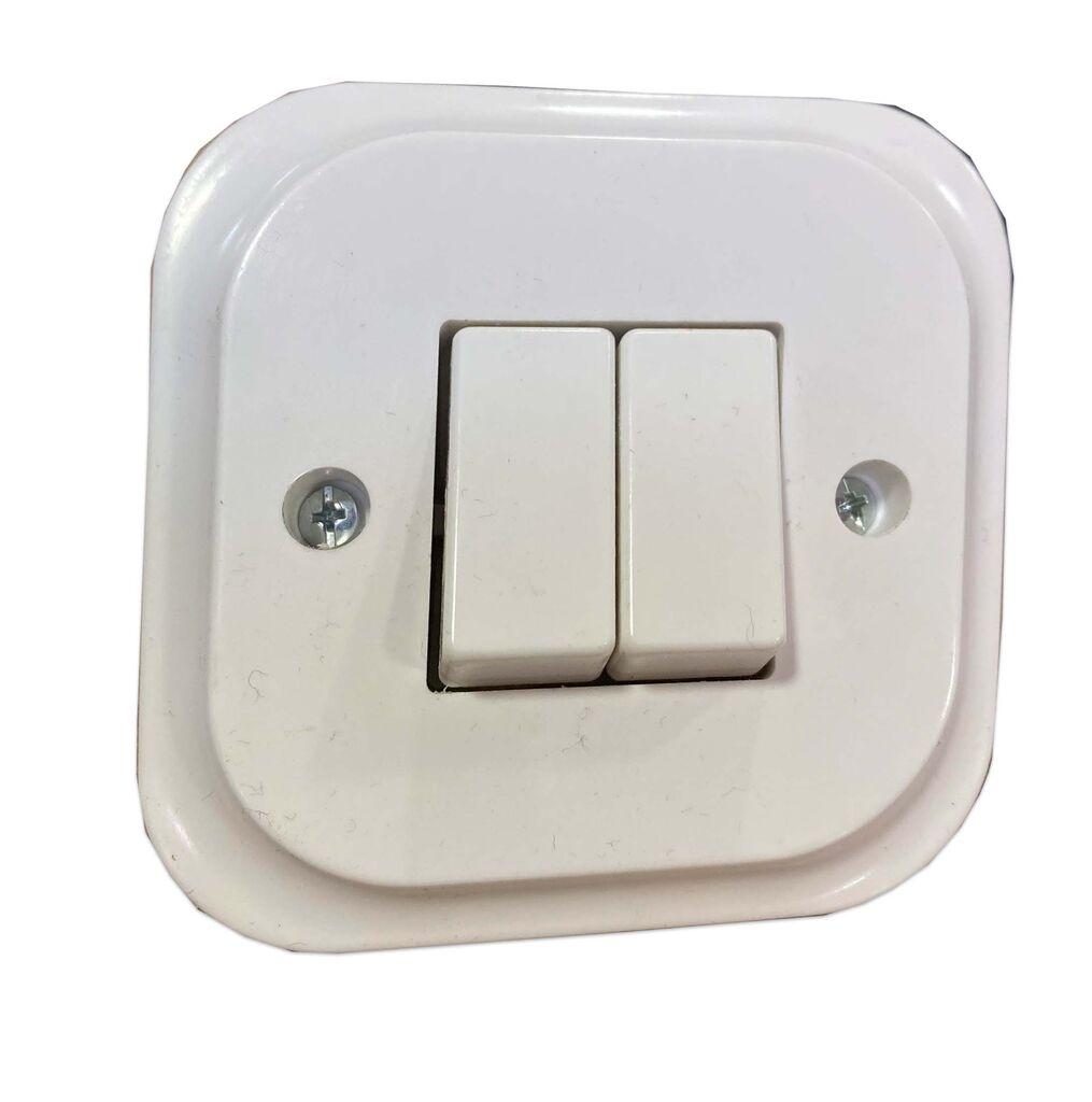 Alfa Electric Сериски прекинувач бела боја 1102.42