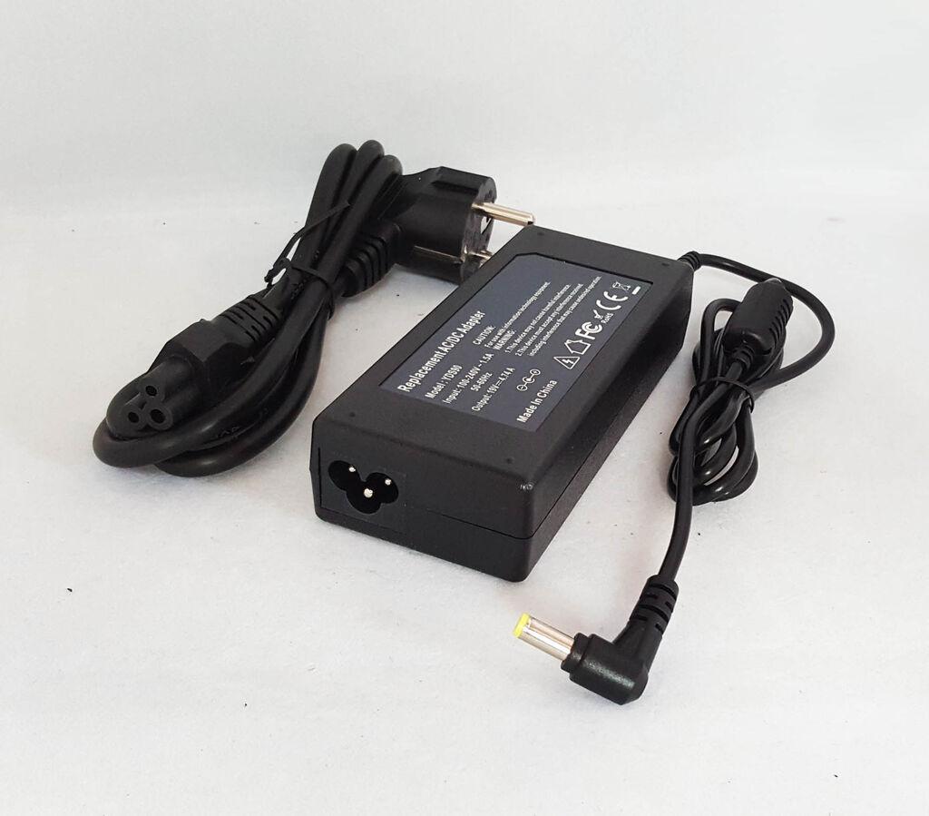 Адаптер за лаптоп 19V 4.74A - 5.5x1.7mm