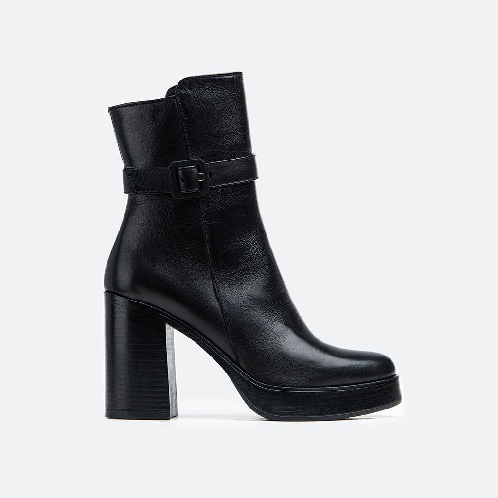 GRAFITI Кожни кратки чизми RAFFAELLA BLACK NAPPA