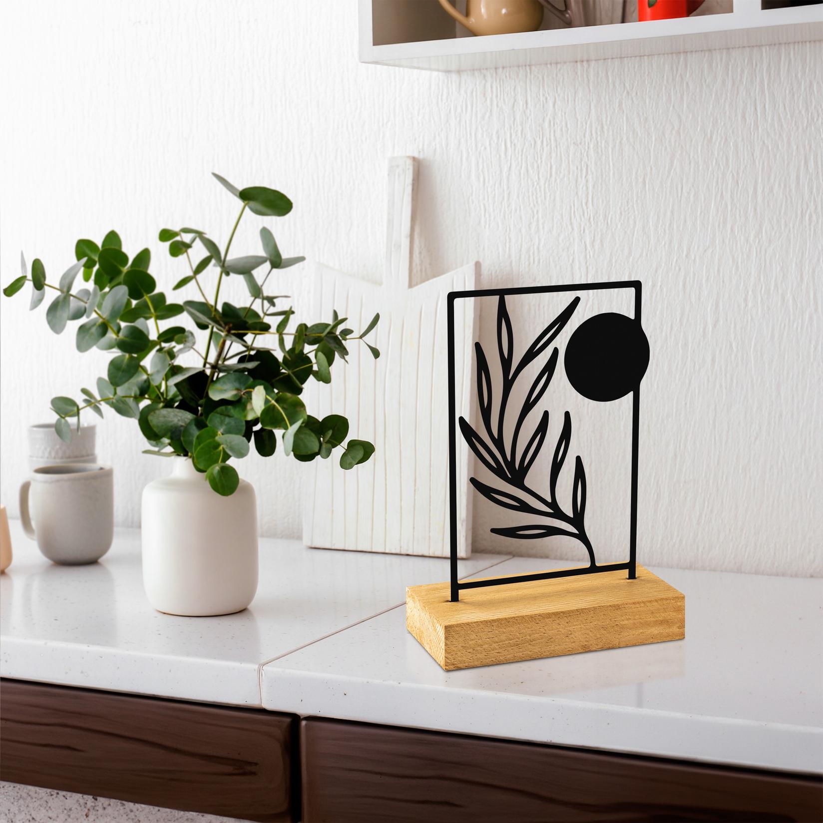 Декоративна фигурина „Изгрејсонце" од Аберто Дизајн, 24x8x17 см, црна