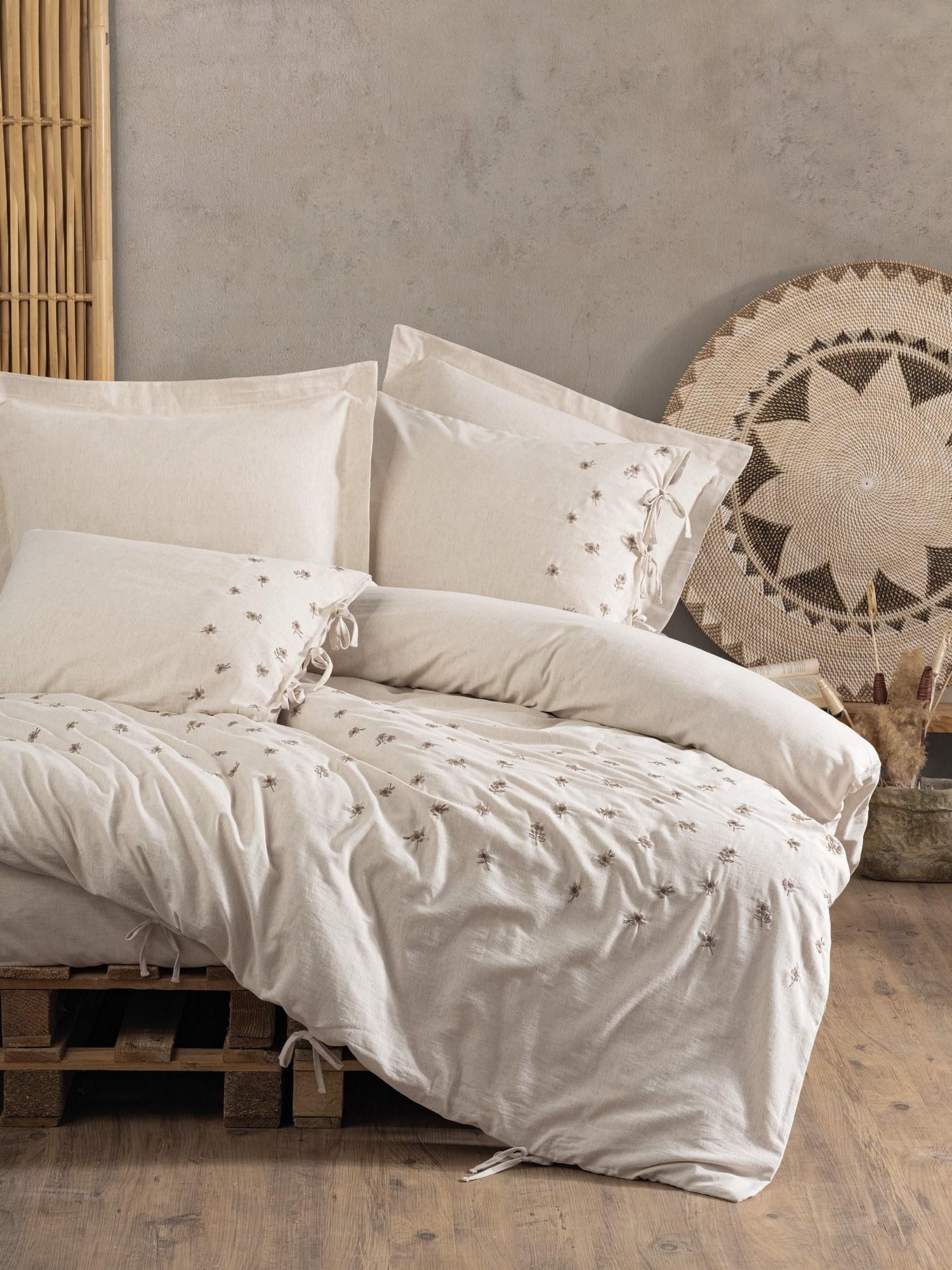 Комплет постелнина L'essentiel Maison Arie, 200x220 cm, крем