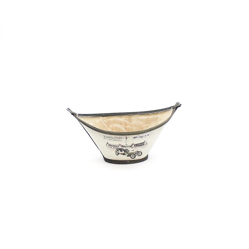 Украсна Кутија/Саксија Со Дизајн На Автомобил