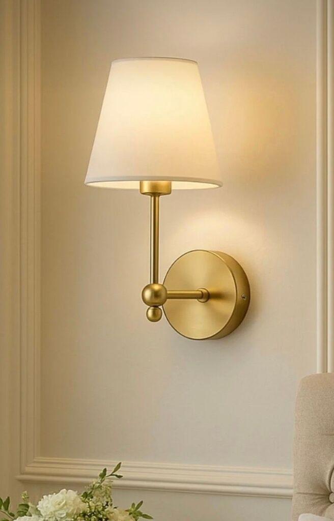 Opviq dzидна светилка BRZ-343417, златна боја