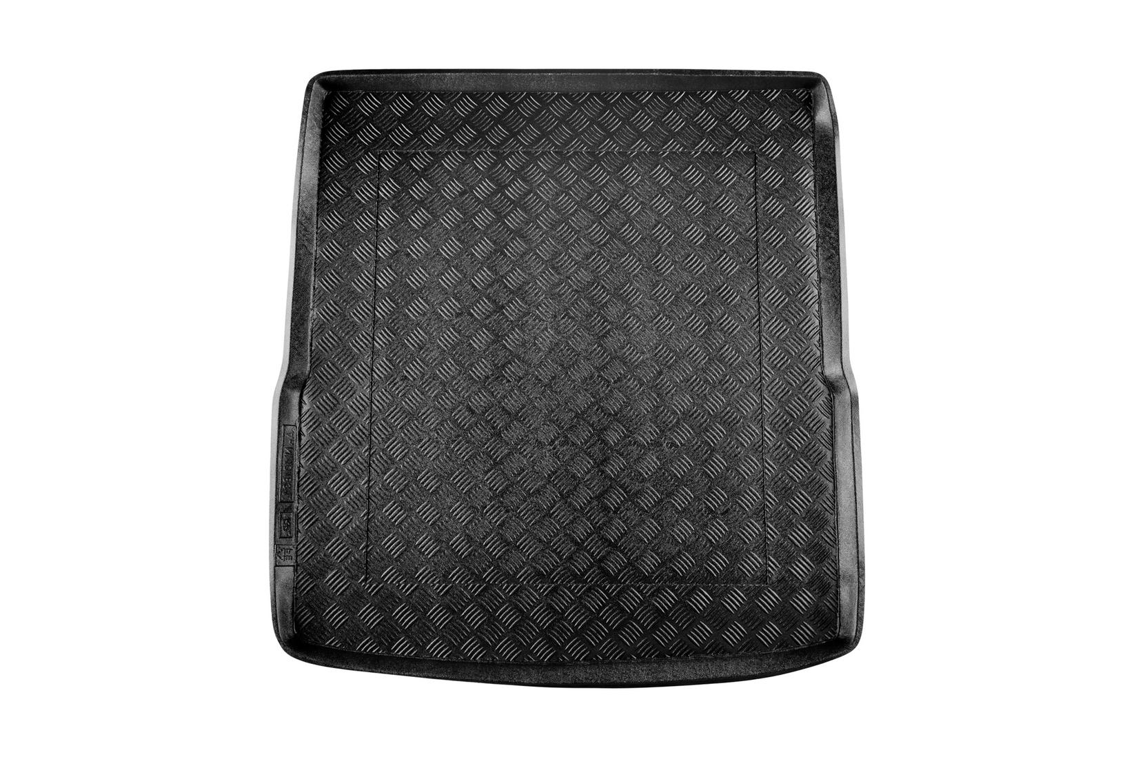 REZAW-PLAST Пластифицирана Патосница за багажник за VW Passat караван 03/2005-2010 и 2010-2014/Passat Altrack по 2012 година