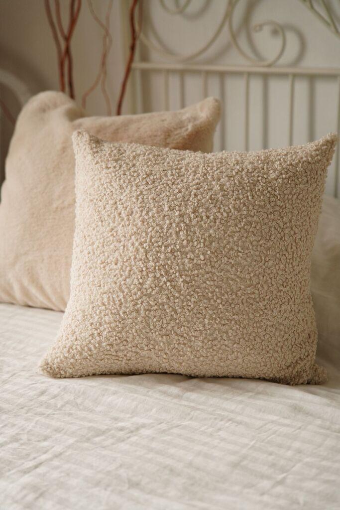 Аберто Дизајн Декоративна перница Теди, 43x43 см, беж