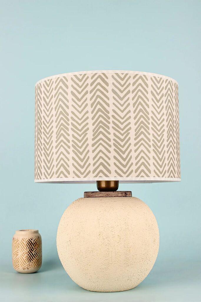 Столна ламба Opviq BK061, бела