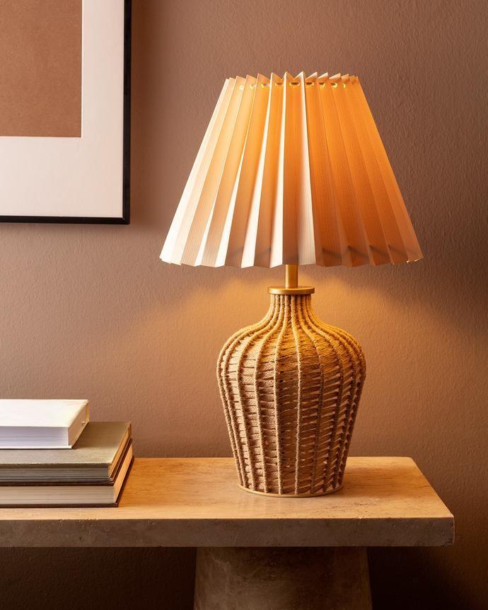 Столна ламба Opviq Polly, беж