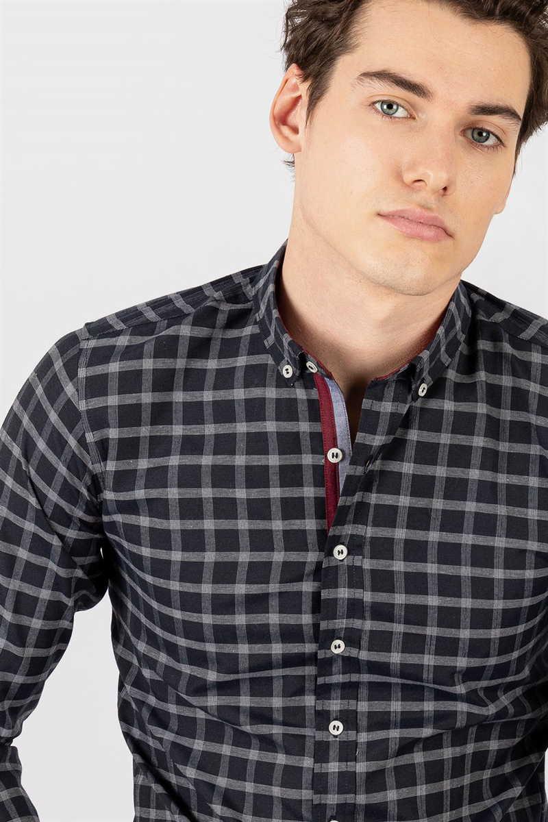 TUDORS Slim Fit кошула Морнарско сина