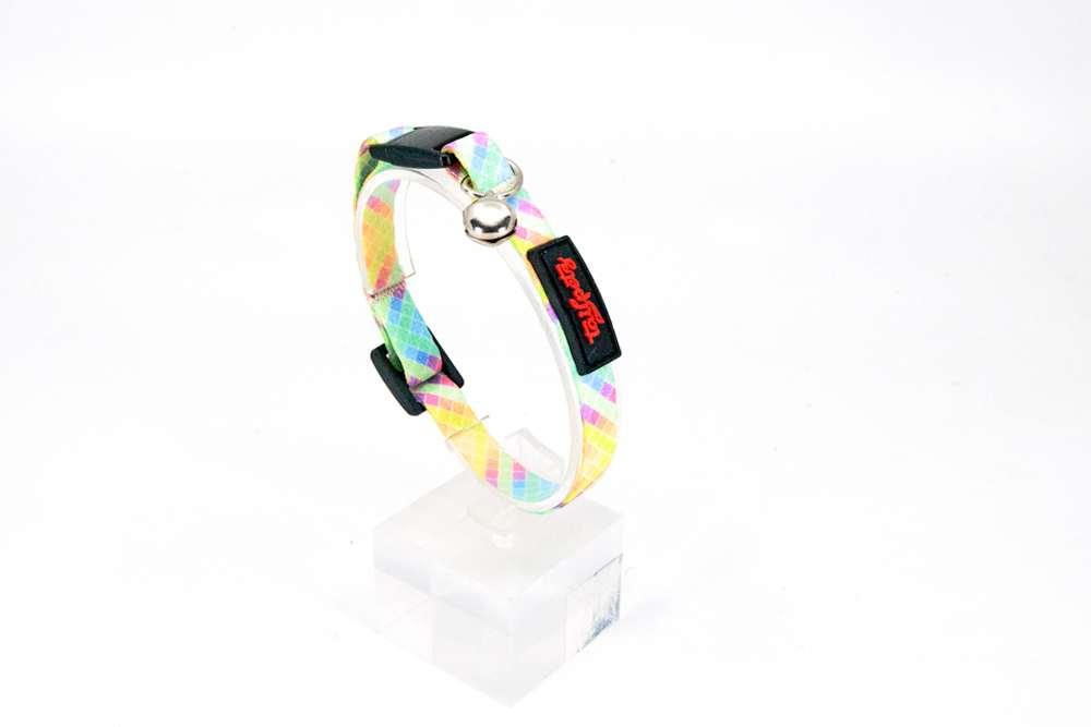 Огрлица за мачки со облик на шепи и мустаќи, во боја на огледало