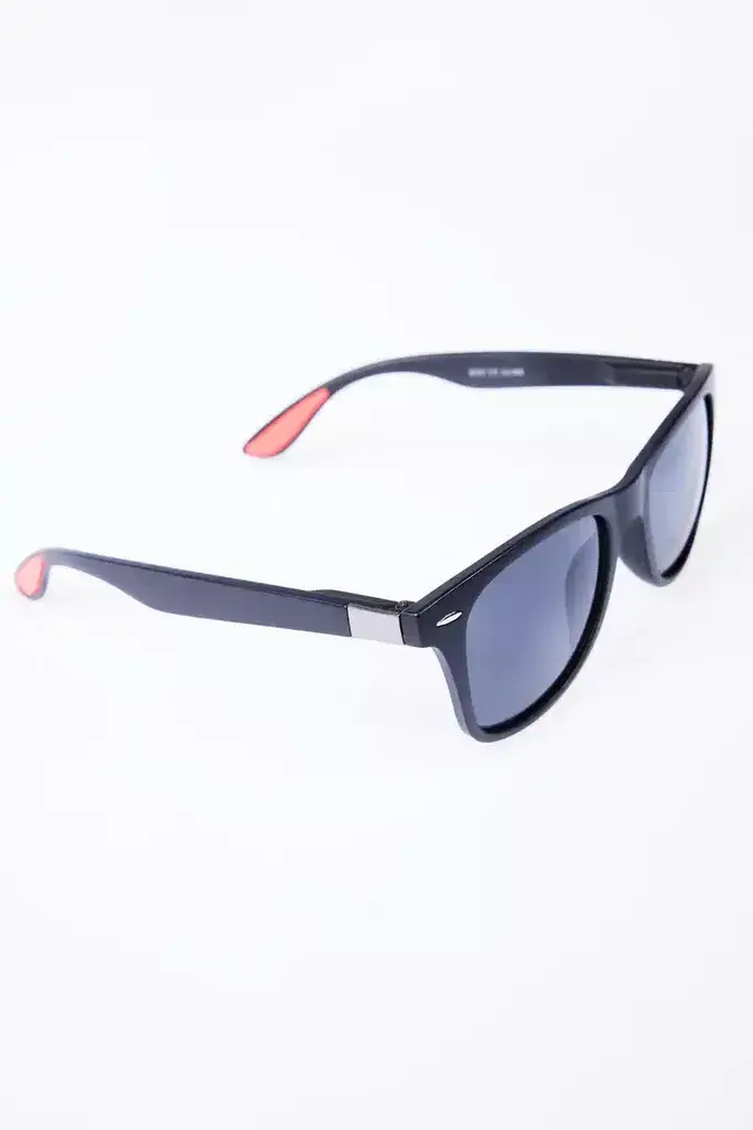 Tudors Еднобојна Црна Очила За Сонце