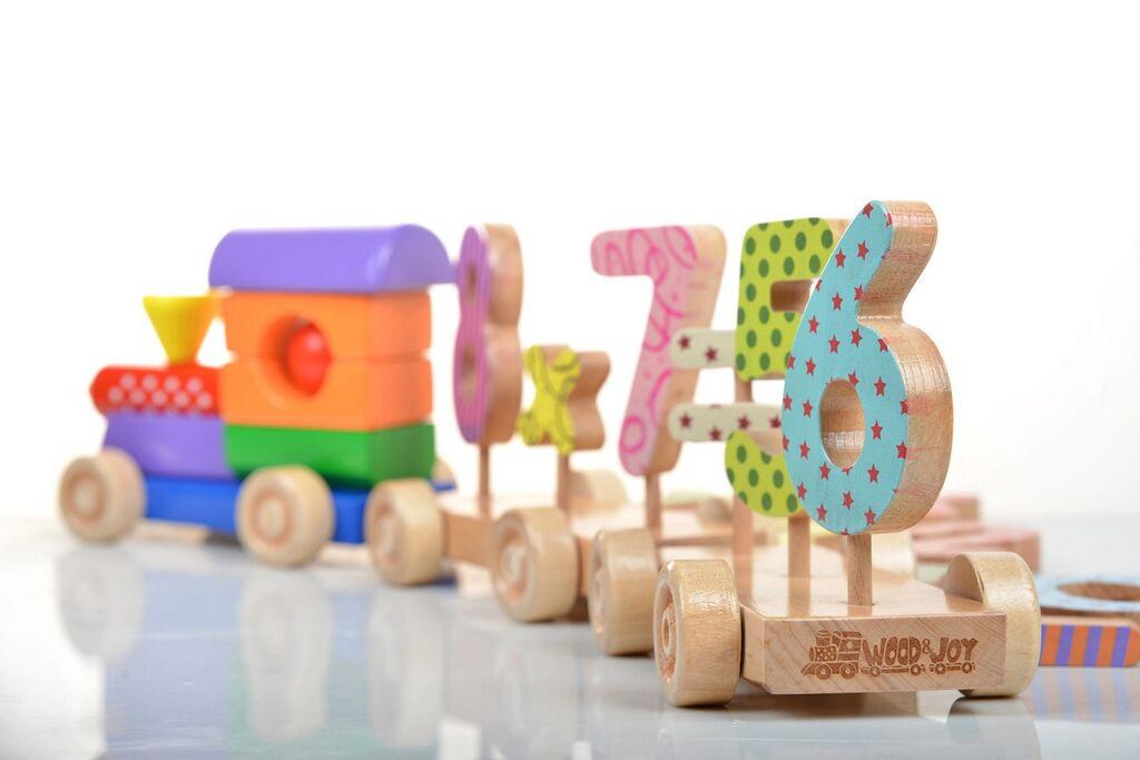 HANAH HOME Drvena igračka Math Train, Šarena