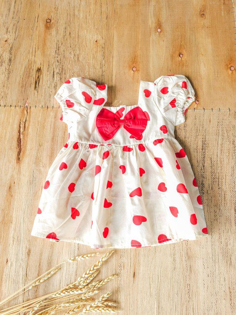 Фустан со Срциња и Панделка