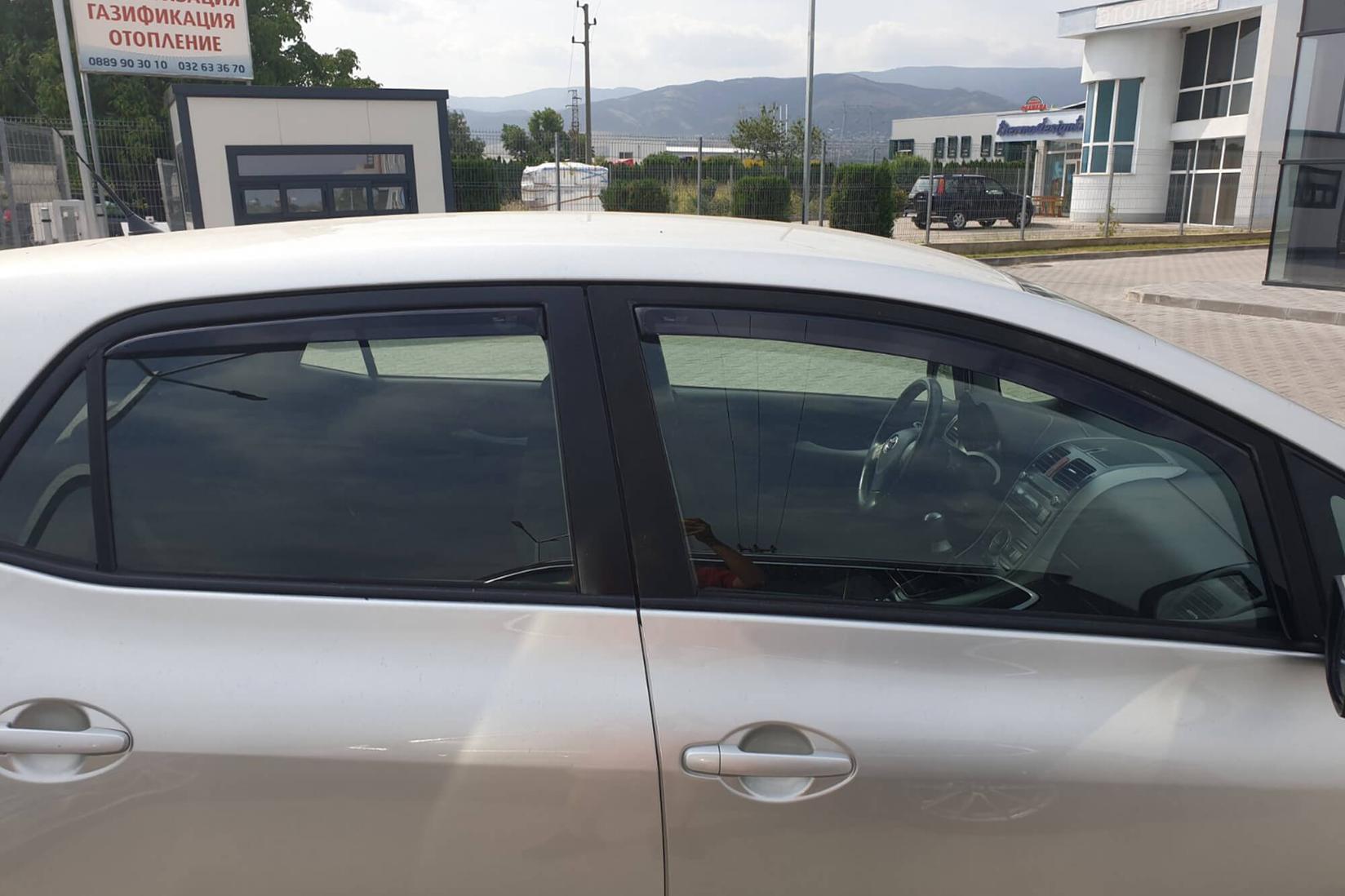 HEKO Комплет ветробрани Heko за Toyota Auris 5 врати 2007-2012/после 2012  CLASSIC 4 бр.