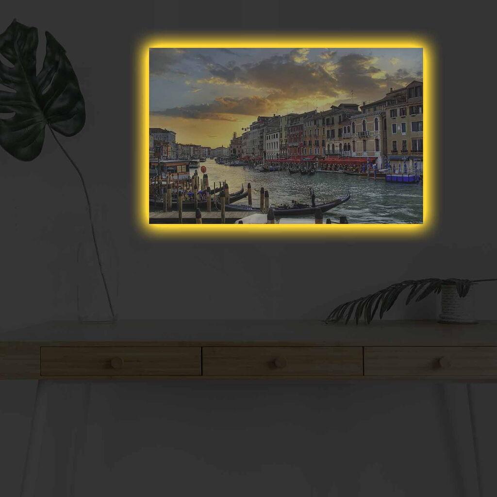 Wallity Слика со LED Осветлување Banksy Police, 44x66 cm