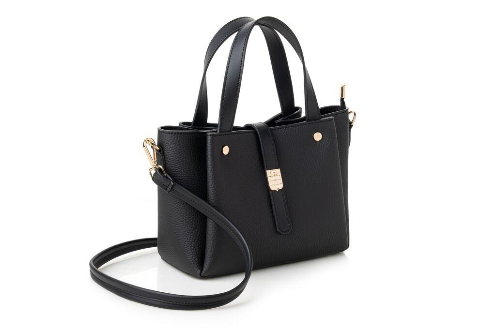 Женска чанта Винс Камуто Белаџо, црна