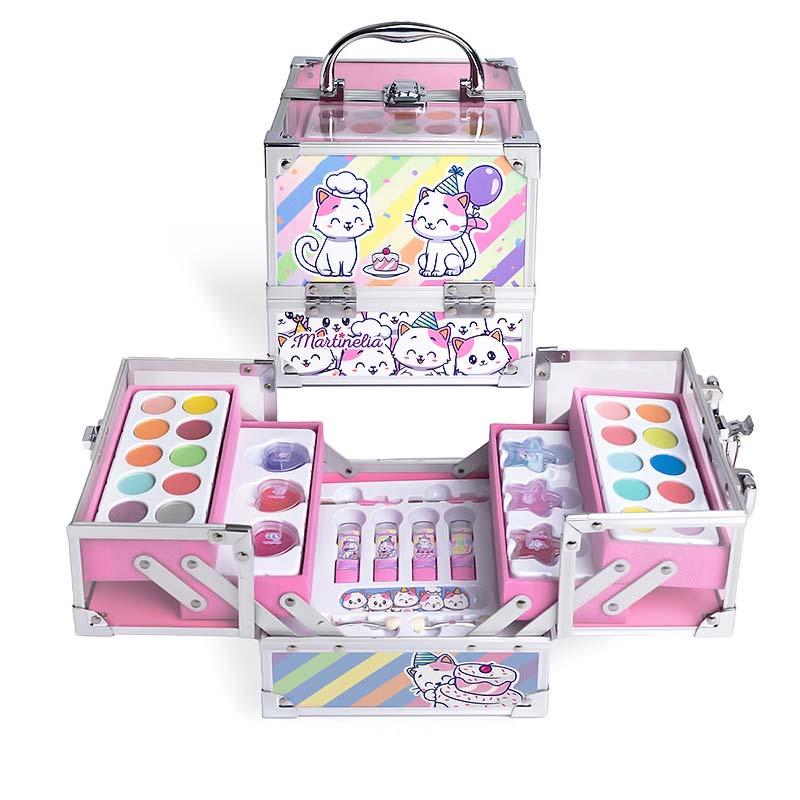 Martinelia  Сет Шминки во Куферче,