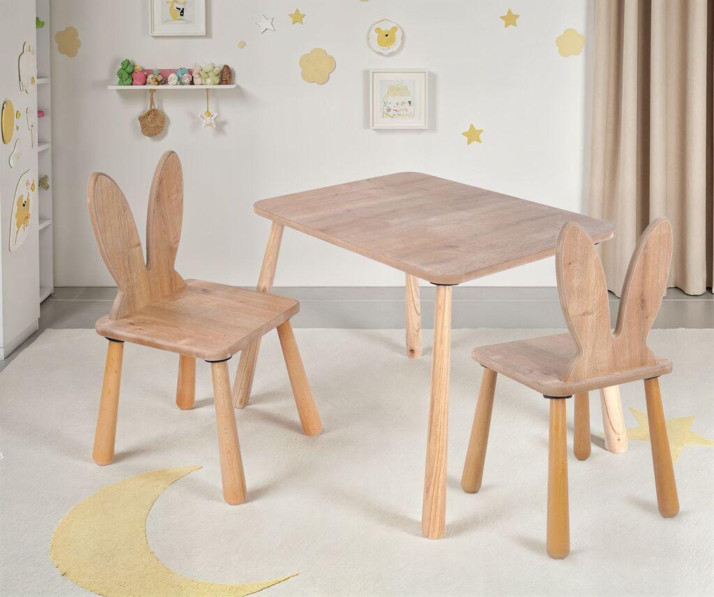 Детска маса Hanah Home и 2 столчиња BLTYZ-AKTV059-1, дабова боја