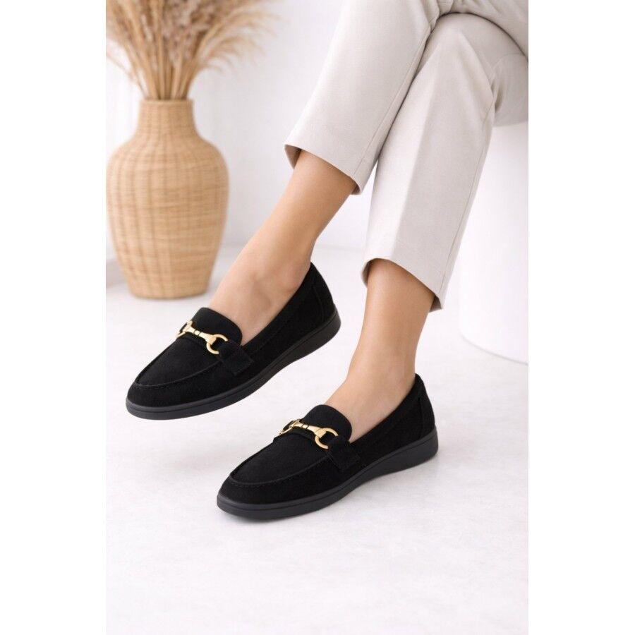 Женски чевли