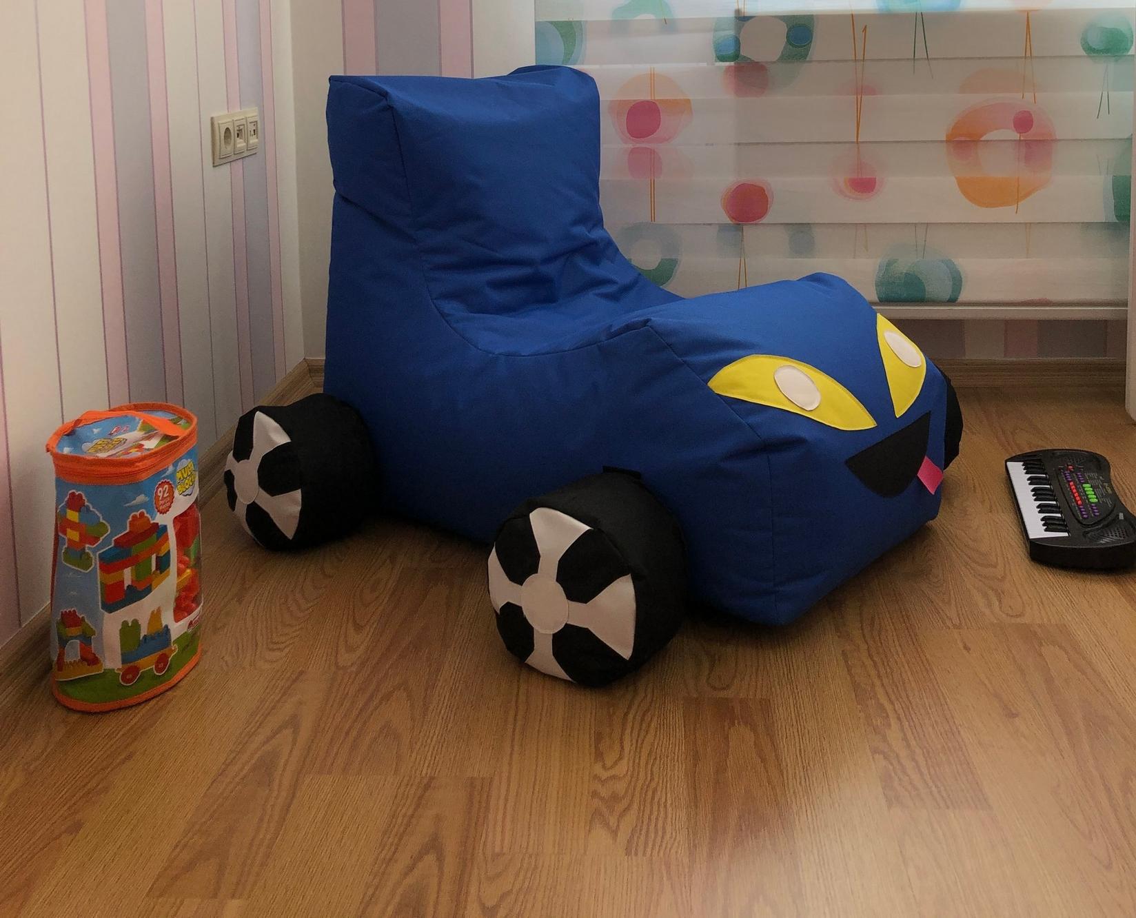 Тенџере „Лејзи" од „Ателје дел Софа" во сина боја