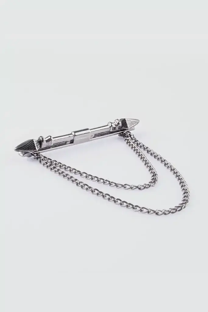 Tudors Игла За Крагња