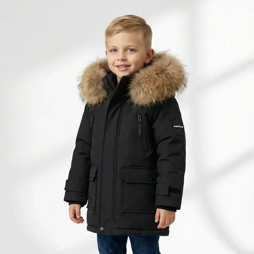 Детска зимска јакна со капуљача и крзно
